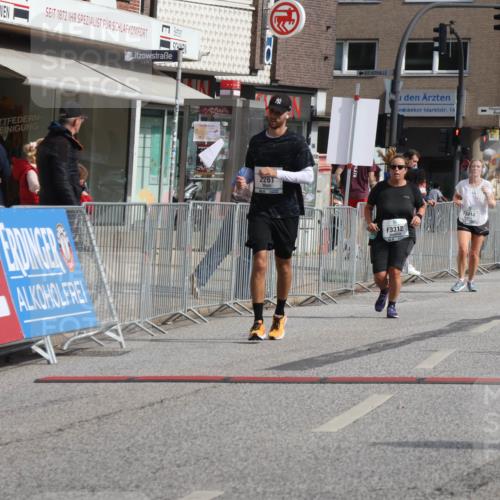 15.09.2024 - PSD Bank Halbmarathon Michael Strokosch http://msf.ph/oto/7084225 15.09.2024 12:30:47 Ziel 2152, 2261, 2347, 3134, 3312, 3352 meine-sportfotos.de