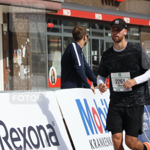 15.09.2024 - PSD Bank Halbmarathon Michael Strokosch http://msf.ph/oto/7084242 15.09.2024 12:30:51 Ziel 2152, 2261, 3134, 3211, 3279, 3312, 3414 meine-sportfotos.de