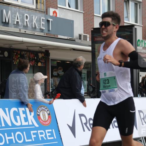 15.09.2024 - PSD Bank Halbmarathon Michael Strokosch http://msf.ph/oto/7084247 15.09.2024 11:22:16 Ziel 415, 423, 593, 631, 654, 666, 685, 824, 877 meine-sportfotos.de