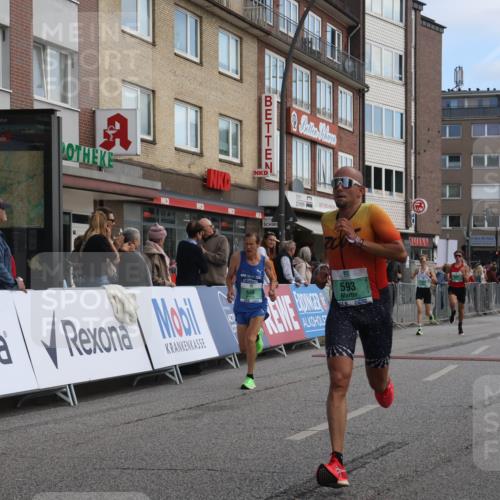 15.09.2024 - PSD Bank Halbmarathon Michael Strokosch http://msf.ph/oto/7084277 15.09.2024 11:22:20 Ziel 423, 593, 631, 641, 666, 685, 823, 824, 877 meine-sportfotos.de
