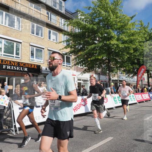 15.09.2024 - PSD Bank Halbmarathon Miley Keyser http://msf.ph/oto/7084290 15.09.2024 11:47:05 Ziel 444, 832, 1195, 1261, 1269, 1369, 1412, 1531, 1641, 1789, 1886, 1897, 2176, 2630, 2653 meine-sportfotos.de