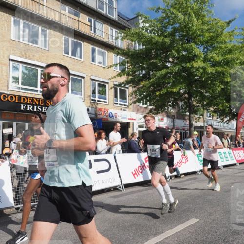 15.09.2024 - PSD Bank Halbmarathon Miley Keyser http://msf.ph/oto/7084291 15.09.2024 11:47:05 Ziel 444, 832, 1195, 1261, 1269, 1369, 1412, 1531, 1641, 1789, 1886, 1897, 2176, 2630, 2653 meine-sportfotos.de