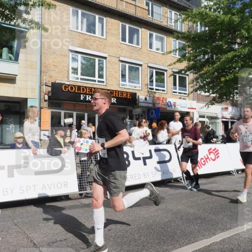 15.09.2024 - PSD Bank Halbmarathon Miley Keyser http://msf.ph/oto/7084300 15.09.2024 11:47:05 Ziel 444, 832, 1195, 1261, 1269, 1369, 1412, 1531, 1641, 1789, 1886, 1897, 2176, 2630, 2653 meine-sportfotos.de