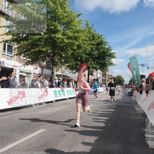 15.09.2024 - PSD Bank Halbmarathon Miley Keyser http://msf.ph/oto/7084318 15.09.2024 11:47:09 Ziel 1053, 1195, 1261, 1269, 1369, 1412, 1488, 1531, 1641, 1789, 1886, 1897, 2176, 2491, 2533, 2630, 2653 meine-sportfotos.de