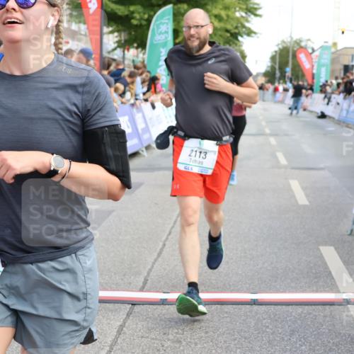 15.09.2024 - PSD Bank Halbmarathon Strokosch-Dieckow http://msf.ph/oto/7084335 15.09.2024 12:27:17 Ziel 2113, 3249, 3490 meine-sportfotos.de
