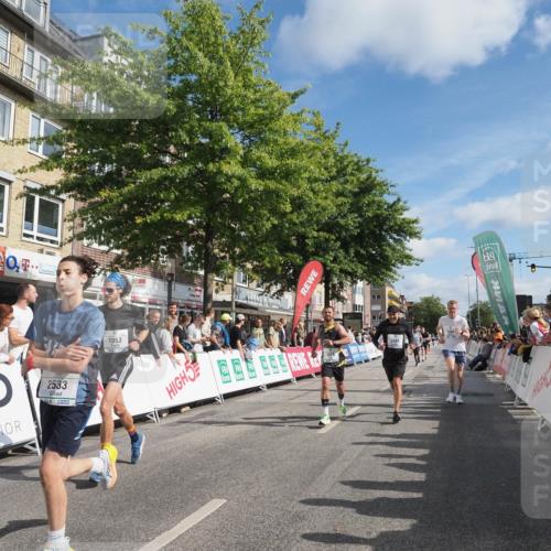 15.09.2024 - PSD Bank Halbmarathon Miley Keyser http://msf.ph/oto/7084422 15.09.2024 11:47:22 Ziel 1053, 1078, 1269, 1297, 1488, 1624, 1641, 1648, 1789, 2044, 2243, 2491, 2532, 2533 meine-sportfotos.de