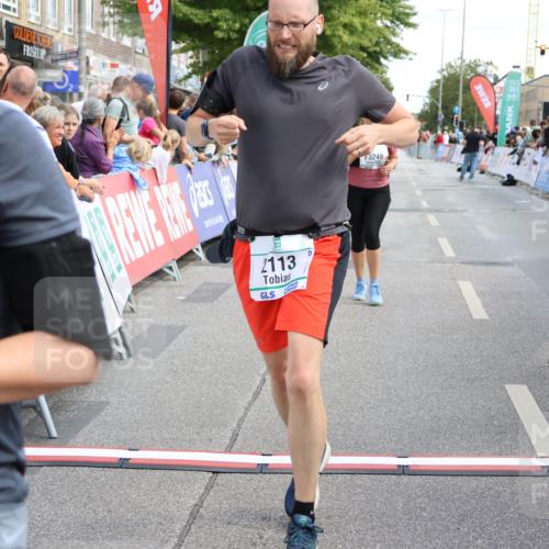 15.09.2024 - PSD Bank Halbmarathon Strokosch-Dieckow http://msf.ph/oto/7084441 15.09.2024 12:27:17 Ziel 2113, 3249, 3490 meine-sportfotos.de