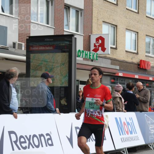 15.09.2024 - PSD Bank Halbmarathon Michael Strokosch http://msf.ph/oto/7084448 15.09.2024 11:22:32 Ziel 429, 432, 641, 666, 681, 685, 823, 824, 853, 1473 meine-sportfotos.de