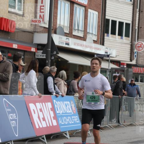 15.09.2024 - PSD Bank Halbmarathon Michael Strokosch http://msf.ph/oto/7084471 15.09.2024 11:22:34 Ziel 429, 432, 599, 641, 681, 685, 823, 824, 853, 1473 meine-sportfotos.de