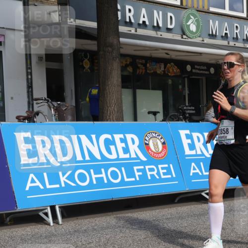 15.09.2024 - PSD Bank Halbmarathon Michael Strokosch http://msf.ph/oto/7084479 15.09.2024 12:31:08 Ziel 1948, 1961, 2259, 2858, 3089, 3211, 3279, 3414, 3416, 3486, 3542 meine-sportfotos.de