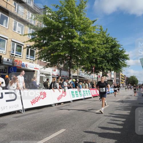 15.09.2024 - PSD Bank Halbmarathon Miley Keyser http://msf.ph/oto/7084480 15.09.2024 11:47:28 Ziel 1053, 1078, 1100, 1297, 1300, 1488, 1490, 1624, 1648, 2044, 2104, 2243, 2491, 2532, 2533 meine-sportfotos.de