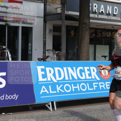 15.09.2024 - PSD Bank Halbmarathon Michael Strokosch http://msf.ph/oto/7084483 15.09.2024 12:31:08 Ziel 1948, 1961, 2259, 2858, 3089, 3211, 3279, 3414, 3416, 3486, 3542 meine-sportfotos.de