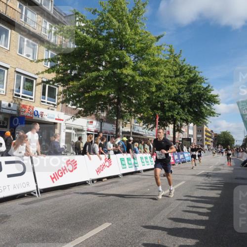 15.09.2024 - PSD Bank Halbmarathon Miley Keyser http://msf.ph/oto/7084484 15.09.2024 11:47:28 Ziel 1053, 1078, 1100, 1297, 1300, 1488, 1490, 1624, 1648, 2044, 2104, 2243, 2491, 2532, 2533 meine-sportfotos.de