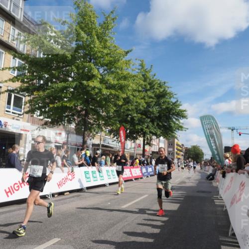 15.09.2024 - PSD Bank Halbmarathon Miley Keyser http://msf.ph/oto/7084522 15.09.2024 11:47:31 Ziel 1078, 1100, 1297, 1300, 1488, 1490, 1594, 1624, 1648, 1785, 2041, 2044, 2104, 2243, 2532, 2654 meine-sportfotos.de
