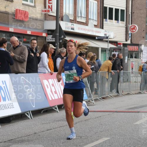 15.09.2024 - PSD Bank Halbmarathon Michael Strokosch http://msf.ph/oto/7084532 15.09.2024 11:22:40 Ziel 429, 432, 599, 661, 681, 823, 853, 1473 meine-sportfotos.de