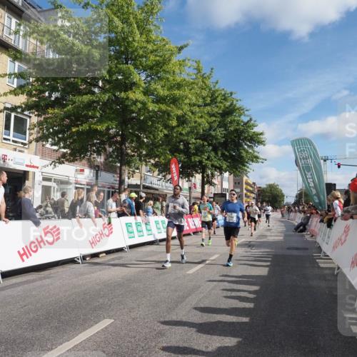 15.09.2024 - PSD Bank Halbmarathon Miley Keyser http://msf.ph/oto/7084549 15.09.2024 11:47:38 Ziel 1100, 1278, 1297, 1300, 1485, 1490, 1594, 1624, 1637, 1785, 2041, 2044, 2104, 2243, 2654 meine-sportfotos.de