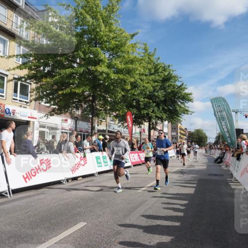 15.09.2024 - PSD Bank Halbmarathon Miley Keyser http://msf.ph/oto/7084551 15.09.2024 11:47:38 Ziel 1100, 1278, 1297, 1300, 1485, 1490, 1594, 1624, 1637, 1785, 2041, 2044, 2104, 2243, 2654 meine-sportfotos.de