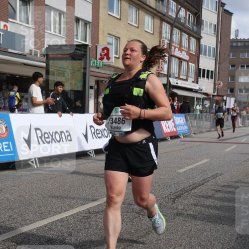 15.09.2024 - PSD Bank Halbmarathon Michael Strokosch http://msf.ph/oto/7084560 15.09.2024 12:31:14 Ziel 1948, 1961, 2858, 3089, 3309, 3416, 3486 meine-sportfotos.de