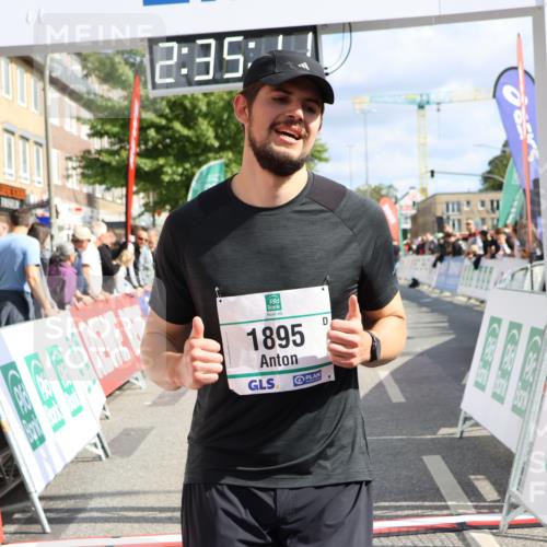 15.09.2024 - PSD Bank Halbmarathon Strokosch-Dieckow http://msf.ph/oto/7084587 15.09.2024 12:36:02 Ziel 1504, 1895, 2257, 2286 meine-sportfotos.de