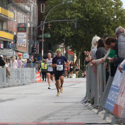 15.09.2024 - PSD Bank Halbmarathon Michael Strokosch http://msf.ph/oto/7084599 15.09.2024 11:23:03 Ziel 1022 meine-sportfotos.de