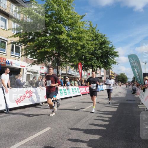 15.09.2024 - PSD Bank Halbmarathon Miley Keyser http://msf.ph/oto/7084604 15.09.2024 11:47:43 Ziel 1100, 1278, 1300, 1485, 1490, 1594, 1637, 1785, 2041, 2104, 2654, 2672, 2934 meine-sportfotos.de