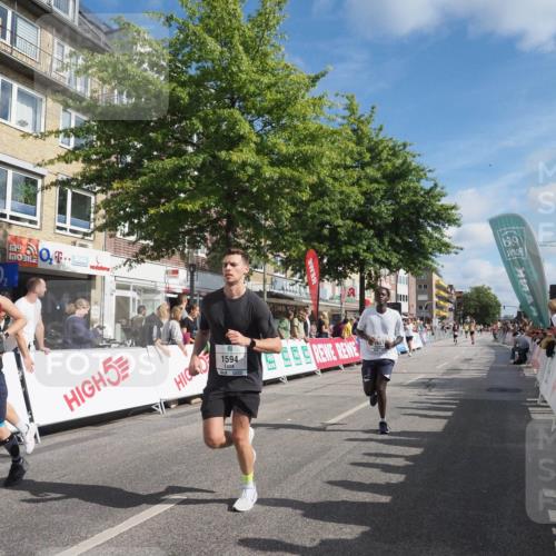 15.09.2024 - PSD Bank Halbmarathon Miley Keyser http://msf.ph/oto/7084611 15.09.2024 11:47:44 Ziel 1100, 1278, 1300, 1485, 1490, 1594, 1637, 1785, 2041, 2104, 2654, 2672, 2934 meine-sportfotos.de
