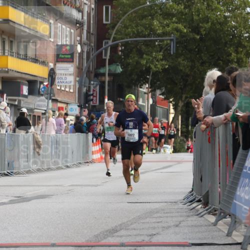15.09.2024 - PSD Bank Halbmarathon Michael Strokosch http://msf.ph/oto/7084614 15.09.2024 11:23:03 Ziel 1022 meine-sportfotos.de