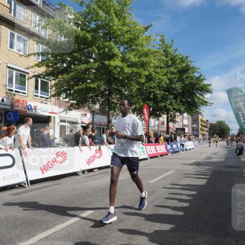 15.09.2024 - PSD Bank Halbmarathon Miley Keyser http://msf.ph/oto/7084626 15.09.2024 11:47:45 Ziel 1100, 1278, 1300, 1485, 1490, 1594, 1637, 1785, 2041, 2104, 2654, 2672, 2934 meine-sportfotos.de