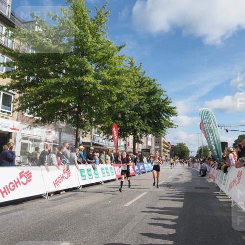 15.09.2024 - PSD Bank Halbmarathon Miley Keyser http://msf.ph/oto/7084641 15.09.2024 11:47:53 Ziel 1278, 1305, 1485, 1594, 1637, 1688, 2051, 2509, 2672, 2934 meine-sportfotos.de