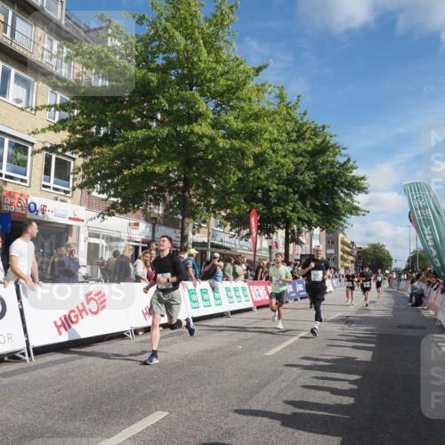 15.09.2024 - PSD Bank Halbmarathon Miley Keyser http://msf.ph/oto/7084701 15.09.2024 11:48:05 Ziel 1200, 1305, 1513, 1527, 1562, 1688, 1744, 2051, 2509, 2555, 2745 meine-sportfotos.de