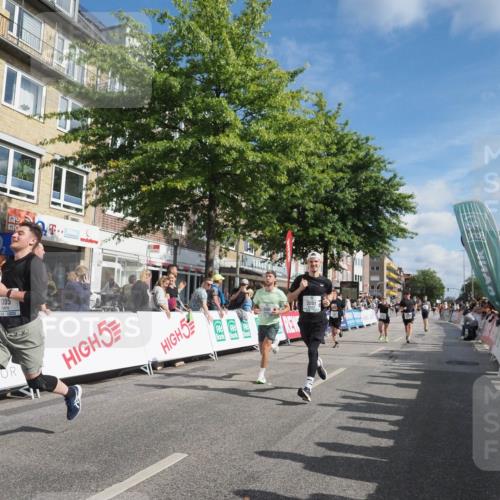 15.09.2024 - PSD Bank Halbmarathon Miley Keyser http://msf.ph/oto/7084710 15.09.2024 11:48:05 Ziel 1200, 1305, 1513, 1527, 1562, 1688, 1744, 2051, 2509, 2555, 2745 meine-sportfotos.de