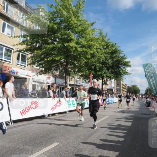 15.09.2024 - PSD Bank Halbmarathon Miley Keyser http://msf.ph/oto/7084712 15.09.2024 11:48:06 Ziel 1200, 1305, 1356, 1513, 1527, 1562, 1688, 1744, 2051, 2509, 2555, 2745 meine-sportfotos.de