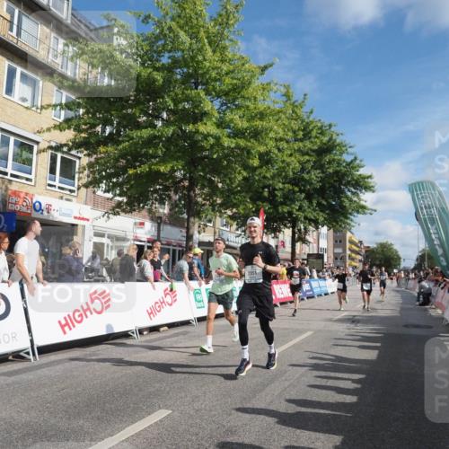 15.09.2024 - PSD Bank Halbmarathon Miley Keyser http://msf.ph/oto/7084715 15.09.2024 11:48:06 Ziel 1200, 1305, 1356, 1513, 1527, 1562, 1688, 1744, 2051, 2509, 2555, 2745 meine-sportfotos.de