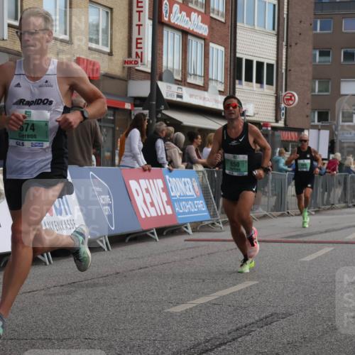 15.09.2024 - PSD Bank Halbmarathon Michael Strokosch http://msf.ph/oto/7084725 15.09.2024 11:23:12 Ziel 650, 674, 679, 683, 1022 meine-sportfotos.de