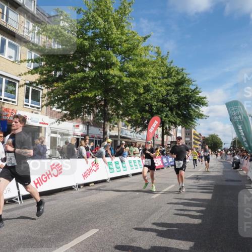 15.09.2024 - PSD Bank Halbmarathon Miley Keyser http://msf.ph/oto/7084744 15.09.2024 11:48:08 Ziel 1200, 1305, 1356, 1513, 1527, 1562, 1688, 1744, 2051, 2509, 2555, 2563, 2745, 3556 meine-sportfotos.de