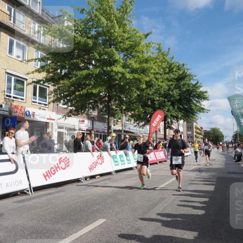 15.09.2024 - PSD Bank Halbmarathon Miley Keyser http://msf.ph/oto/7084749 15.09.2024 11:48:08 Ziel 1200, 1305, 1356, 1513, 1527, 1562, 1688, 1744, 2051, 2509, 2555, 2563, 2745, 3556 meine-sportfotos.de