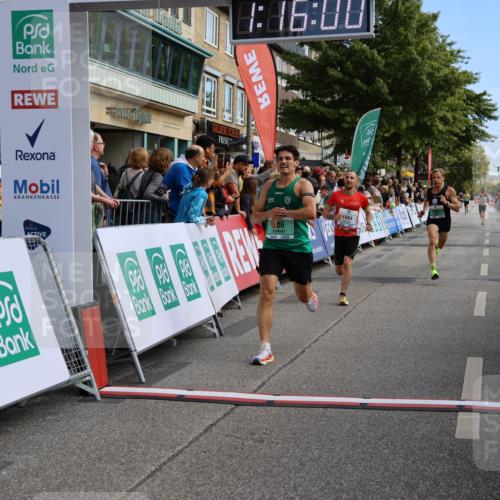 15.09.2024 - PSD Bank Halbmarathon Strokosch-Dieckow http://msf.ph/oto/7084750 15.09.2024 11:16:51 Ziel 595, 606, 616, 1002, 1003, 1004 meine-sportfotos.de