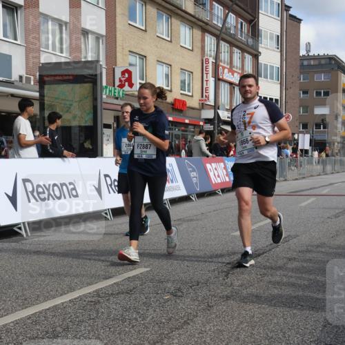 15.09.2024 - PSD Bank Halbmarathon Michael Strokosch http://msf.ph/oto/7084751 15.09.2024 12:31:29 Ziel 1866, 2068, 2887, 3309 meine-sportfotos.de