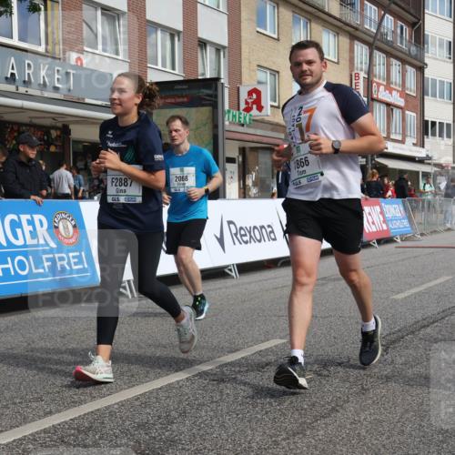 15.09.2024 - PSD Bank Halbmarathon Michael Strokosch http://msf.ph/oto/7084763 15.09.2024 12:31:29 Ziel 1866, 2068, 2887, 3309 meine-sportfotos.de
