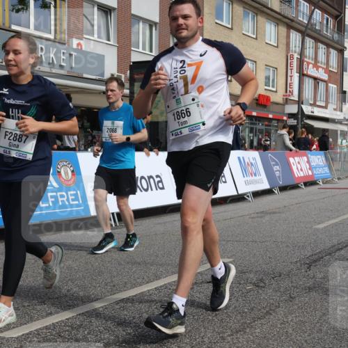 15.09.2024 - PSD Bank Halbmarathon Michael Strokosch http://msf.ph/oto/7084774 15.09.2024 12:31:30 Ziel 1866, 2068, 2887, 3309 meine-sportfotos.de