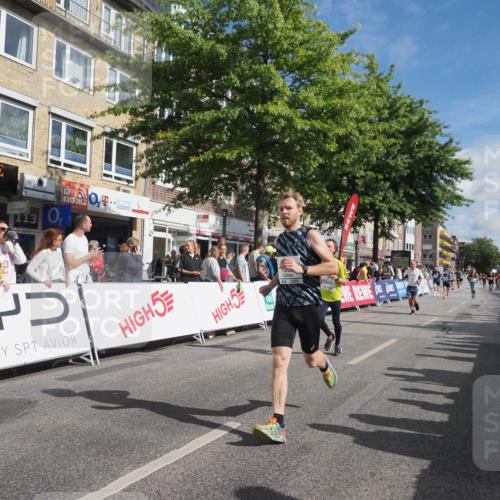 15.09.2024 - PSD Bank Halbmarathon Miley Keyser http://msf.ph/oto/7084776 15.09.2024 11:48:12 Ziel 833, 1200, 1264, 1305, 1356, 1513, 1520, 1527, 1562, 1688, 1744, 2051, 2484, 2509, 2555, 2563, 2745, 3556 meine-sportfotos.de