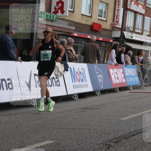 15.09.2024 - PSD Bank Halbmarathon Michael Strokosch http://msf.ph/oto/7084781 15.09.2024 11:23:15 Ziel 650, 663, 674, 679, 683, 881, 1022 meine-sportfotos.de