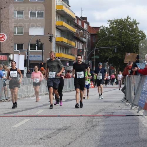 15.09.2024 - PSD Bank Halbmarathon Michael Strokosch http://msf.ph/oto/7084782 15.09.2024 12:31:37 Ziel 1866, 2068, 2192, 2352, 2358, 2423, 2887, 3014, 3207, 3356, 3541 meine-sportfotos.de