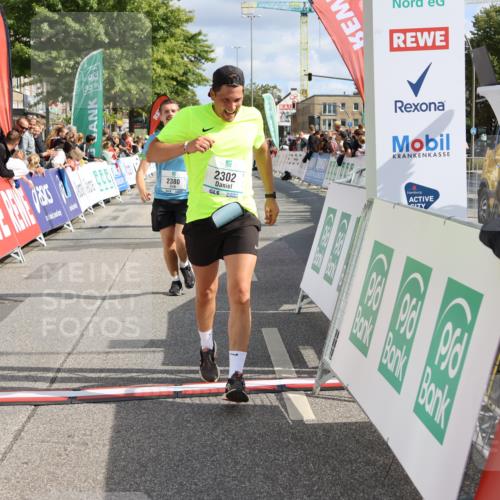 15.09.2024 - PSD Bank Halbmarathon Strokosch-Dieckow http://msf.ph/oto/7084795 15.09.2024 12:36:32 Ziel 2302, 2380 meine-sportfotos.de