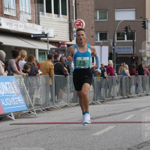 15.09.2024 - PSD Bank Halbmarathon Michael Strokosch http://msf.ph/oto/7084800 15.09.2024 11:23:18 Ziel 650, 663, 674, 679, 683, 881, 1022 meine-sportfotos.de