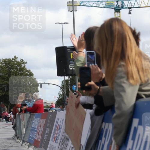 15.09.2024 - PSD Bank Halbmarathon Michael Strokosch http://msf.ph/oto/7084806 15.09.2024 12:31:39 Ziel 2192, 2352, 2358, 2423, 3014, 3203, 3207, 3356, 3541 meine-sportfotos.de