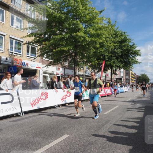 15.09.2024 - PSD Bank Halbmarathon Miley Keyser http://msf.ph/oto/7084821 15.09.2024 11:48:19 Ziel 833, 1264, 1321, 1356, 1419, 1513, 1519, 1520, 1532, 1562, 1744, 2484, 2555, 2563, 2944, 3556 meine-sportfotos.de