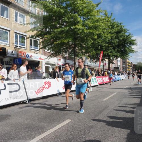 15.09.2024 - PSD Bank Halbmarathon Miley Keyser http://msf.ph/oto/7084825 15.09.2024 11:48:19 Ziel 833, 1264, 1321, 1356, 1419, 1513, 1519, 1520, 1532, 1562, 1744, 2484, 2555, 2563, 2944, 3556 meine-sportfotos.de