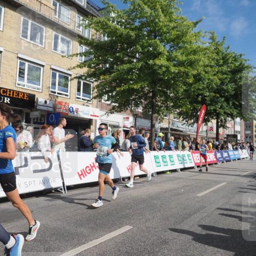15.09.2024 - PSD Bank Halbmarathon Miley Keyser http://msf.ph/oto/7084832 15.09.2024 11:48:20 Ziel 833, 1264, 1321, 1356, 1419, 1513, 1519, 1520, 1532, 1562, 1744, 2484, 2555, 2563, 2944, 3556 meine-sportfotos.de