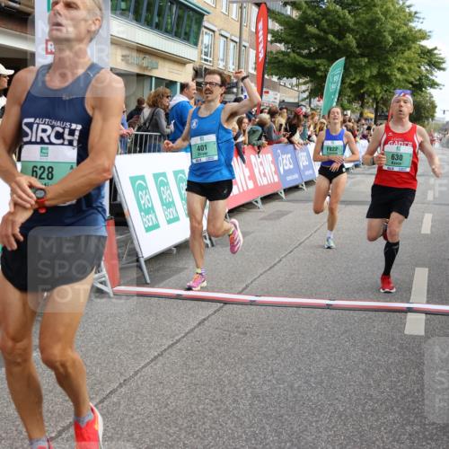 15.09.2024 - PSD Bank Halbmarathon Strokosch-Dieckow http://msf.ph/oto/7084844 15.09.2024 11:19:40 Ziel 401, 628, 630, 822, 859, 870, 887, 1070, 2468 meine-sportfotos.de